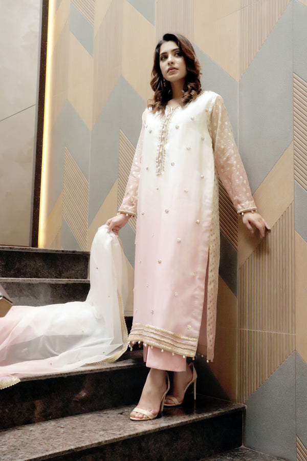 Gul-e-Rukh – An Ode to Ethereal Beauty